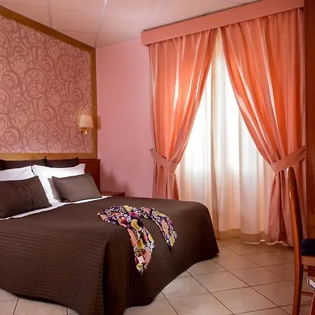 Nocleg ze śniadaniem In Vale&hillary Colosseo 3*