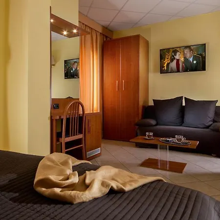 In Vale&hillary Colosseo