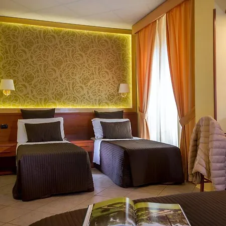 In Vale&hillary Colosseo