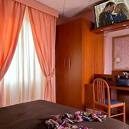 In Vale&hillary Colosseo 3* Rom