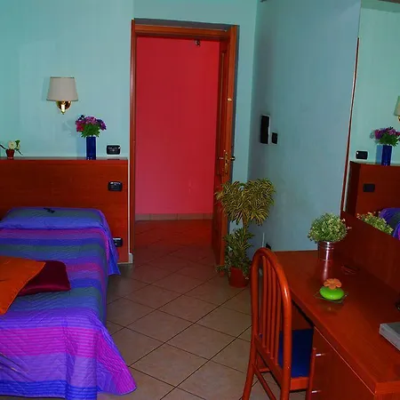 Nocleg ze śniadaniem In Vale&hillary Colosseo Rzym