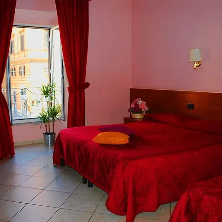 In Vale&hillary Colosseo 3*