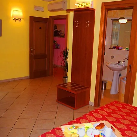 Nocleg ze śniadaniem In Vale&hillary Colosseo 3*